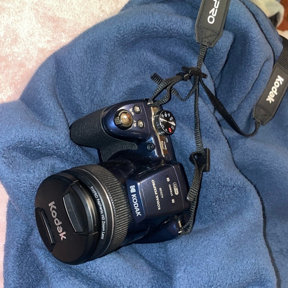 Kodak PIXPRO AZ528